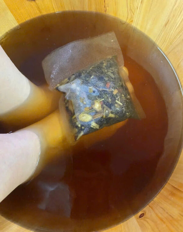 CHẬU NGÂM CHÂN - Hình ảnh 10